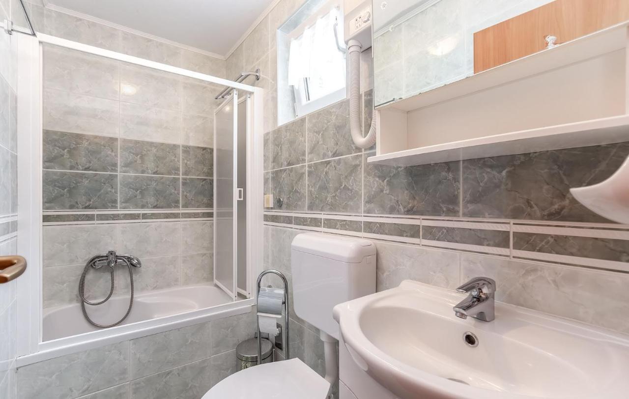 Ivana B4 N1 Porec Ngoại thất bức ảnh